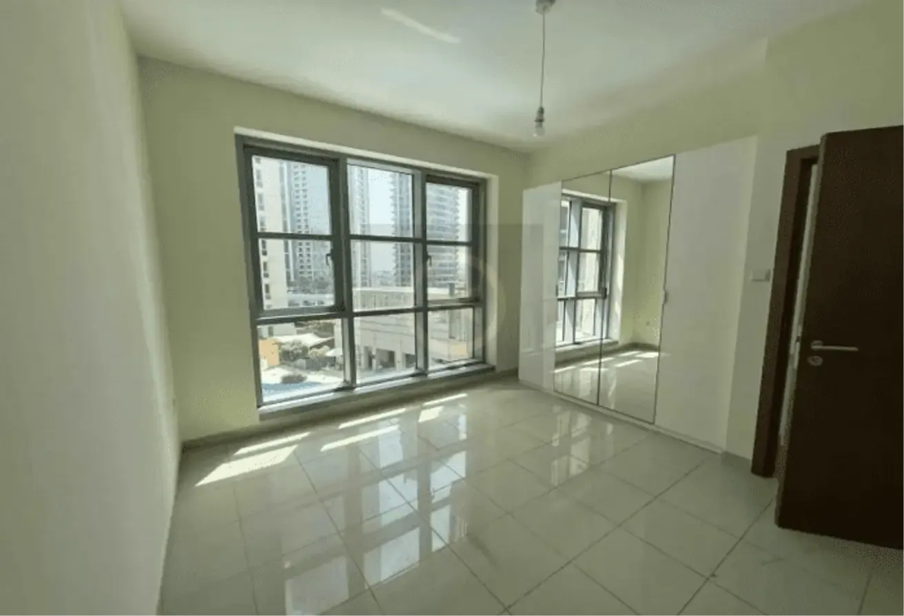Spacious 1BR | Unfurnished | Prime Location