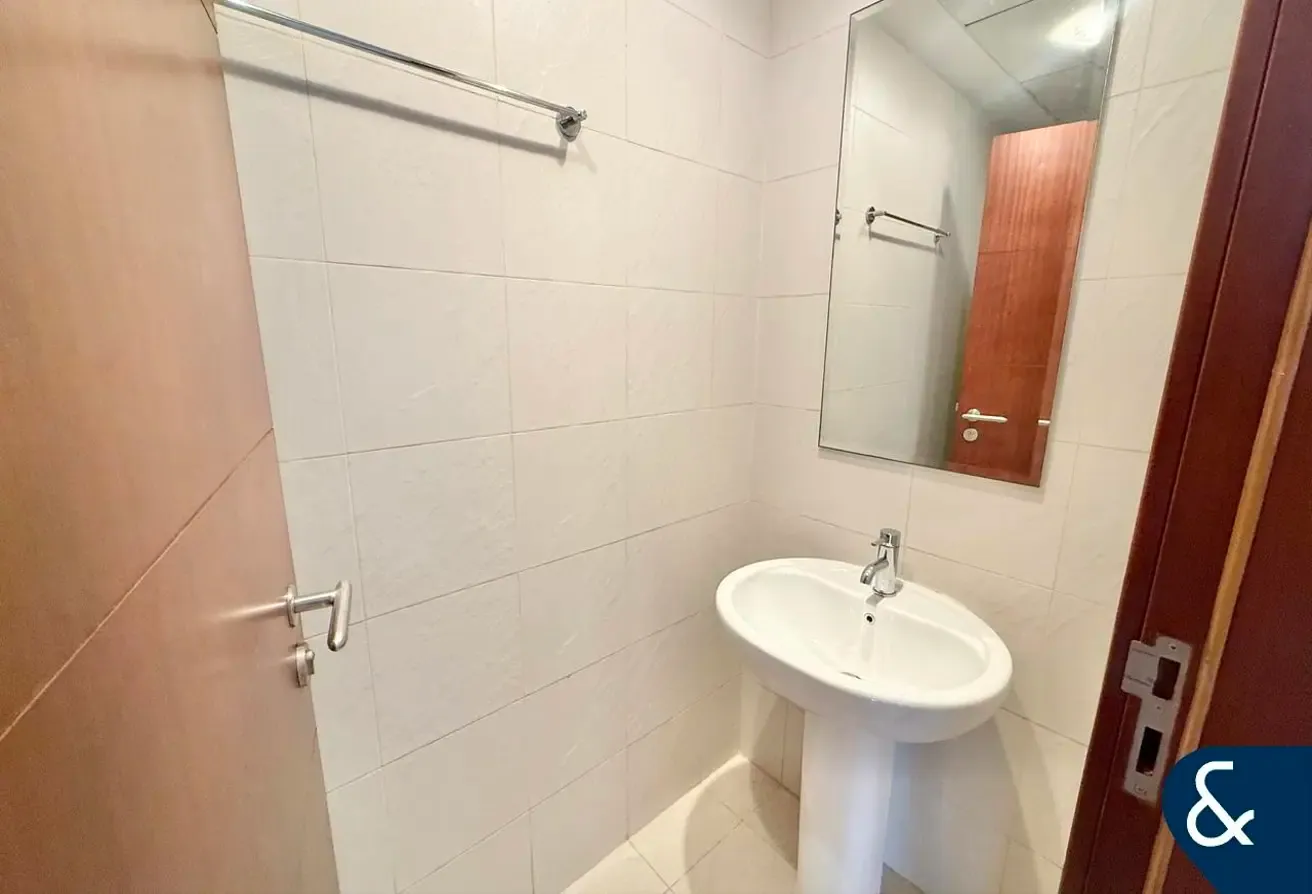 Low Floor | Vacant | View Now | 1 Bedroom