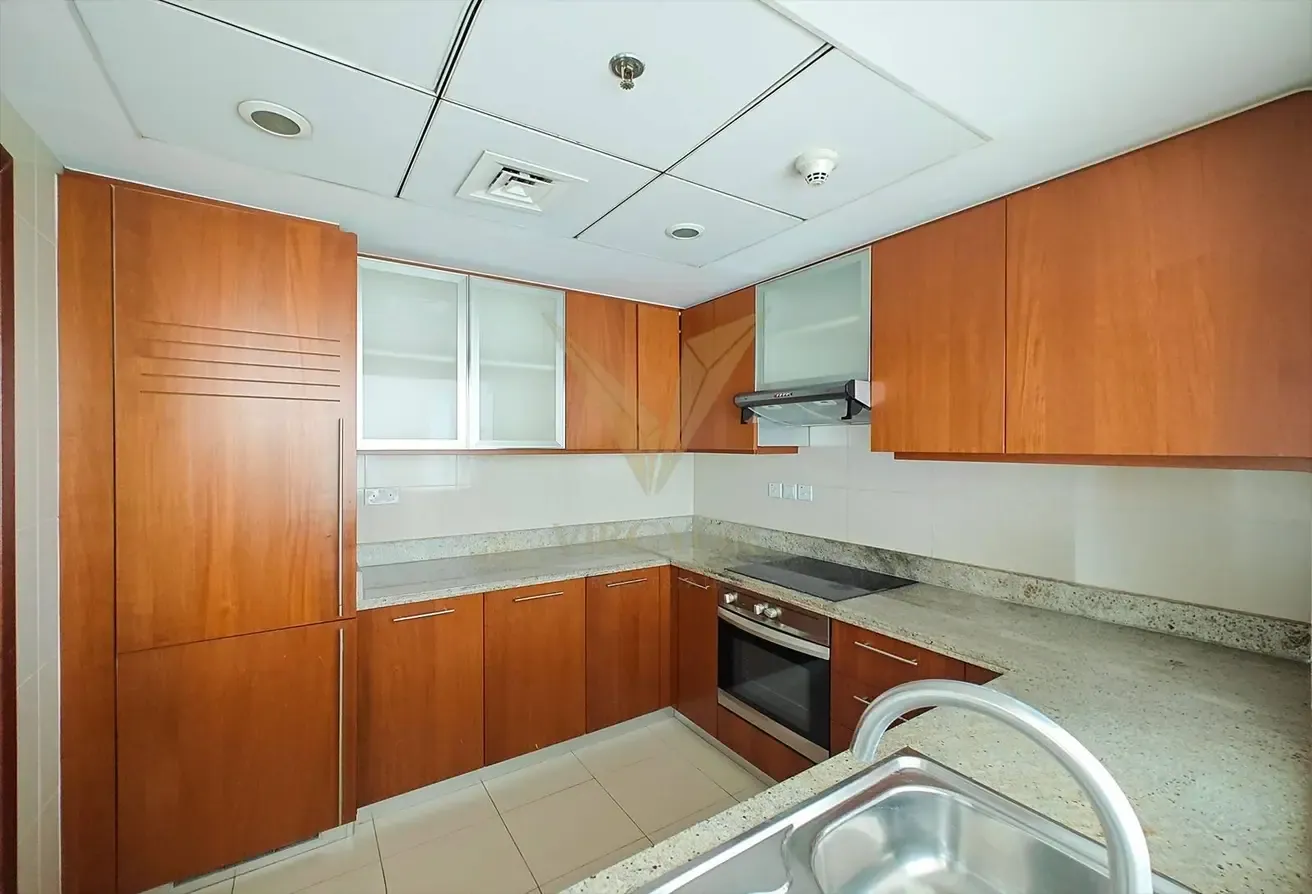 Vacant 1BR Apartment | Pool - Boulevard View