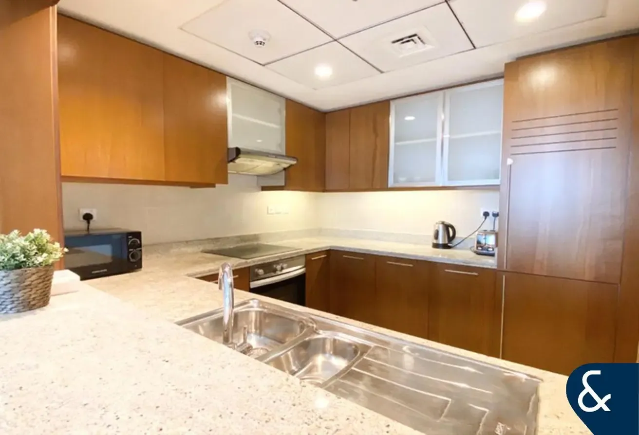 Vacant Now | Unfurnished | High Floor | 1 Bed