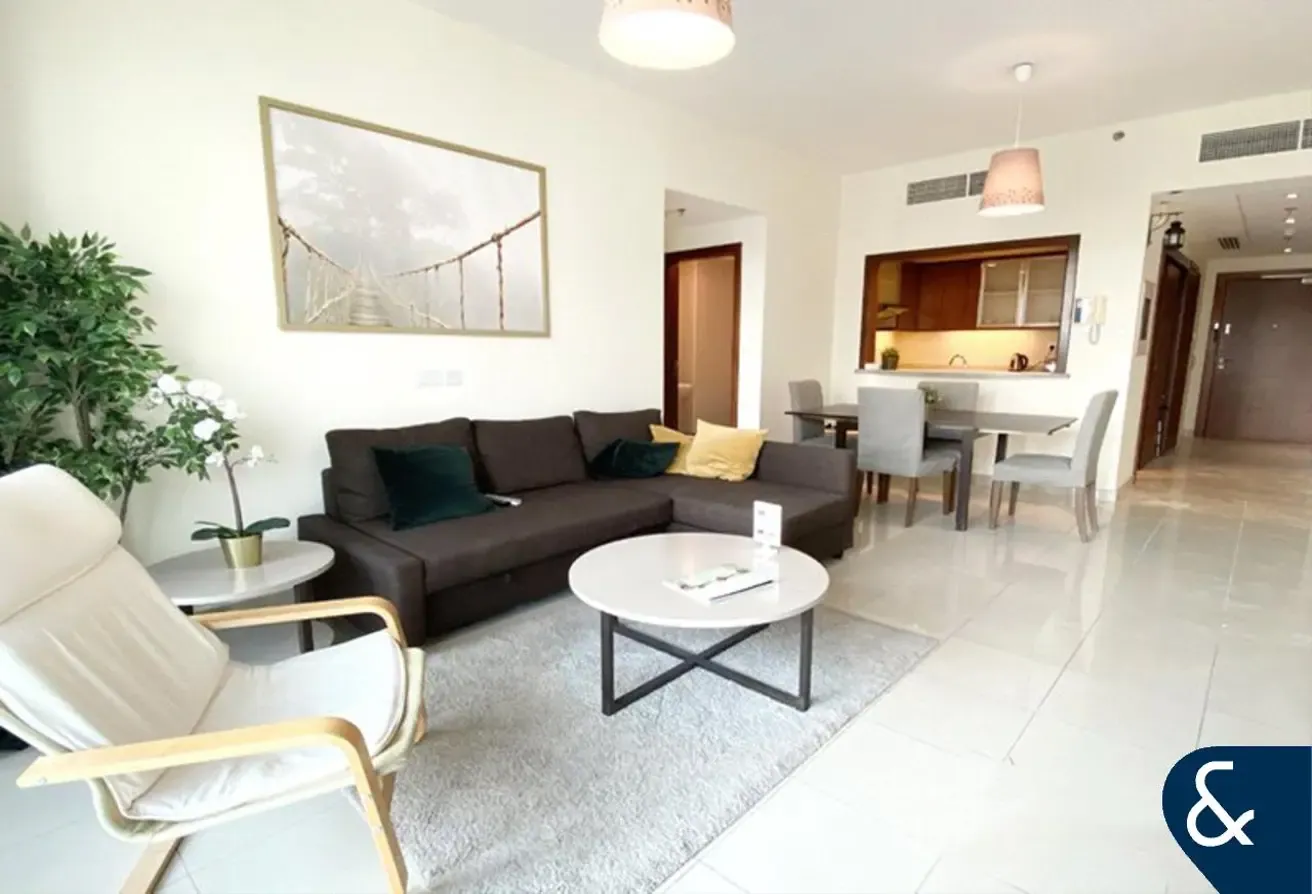 Vacant Now | Unfurnished | High Floor | 1 Bed