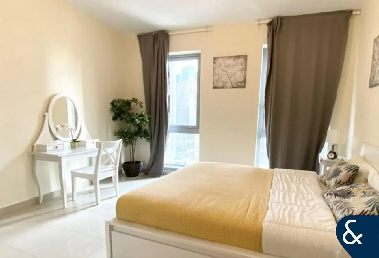 Vacant Now | Unfurnished | High Floor | 1 Bed