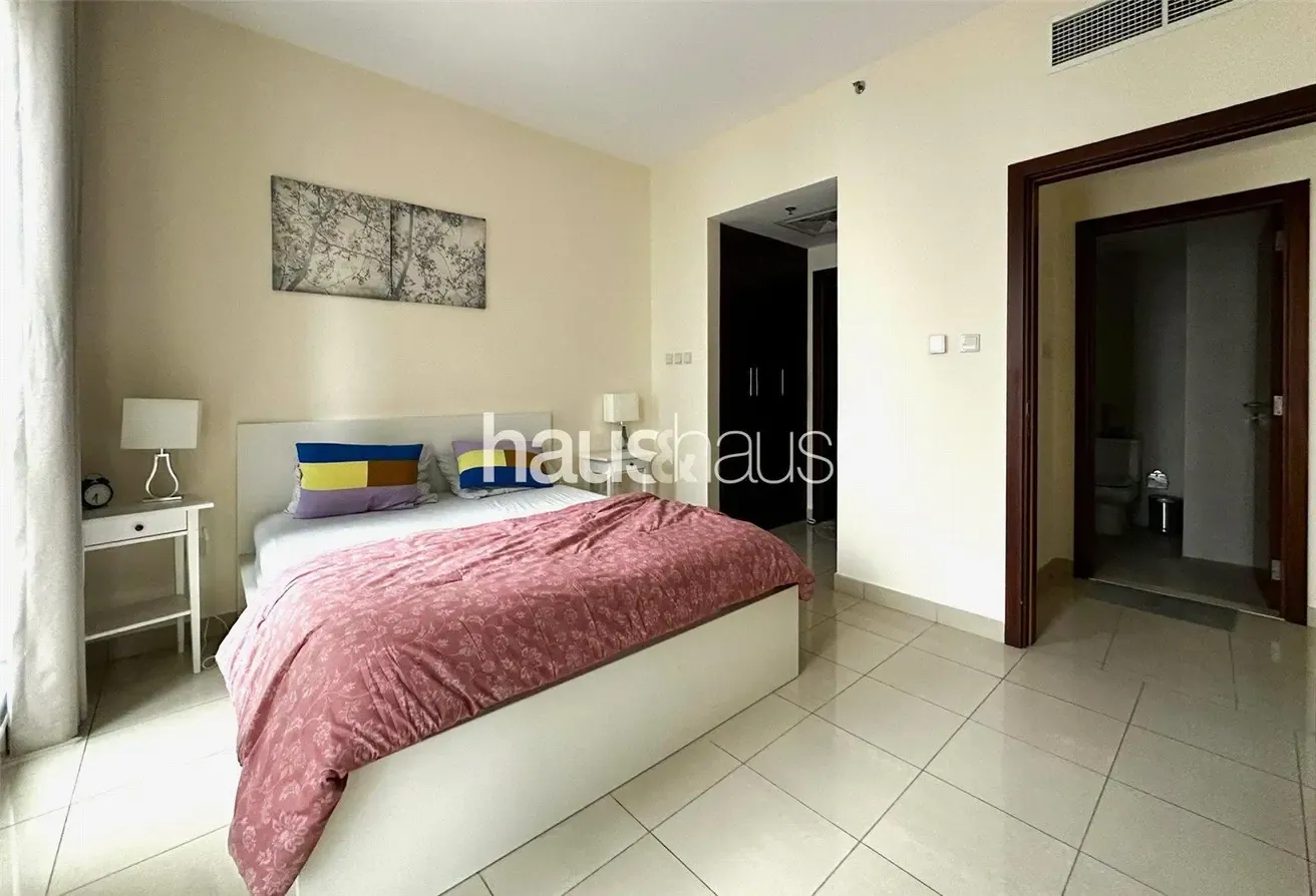 Vacant | Furnished | Spacious |