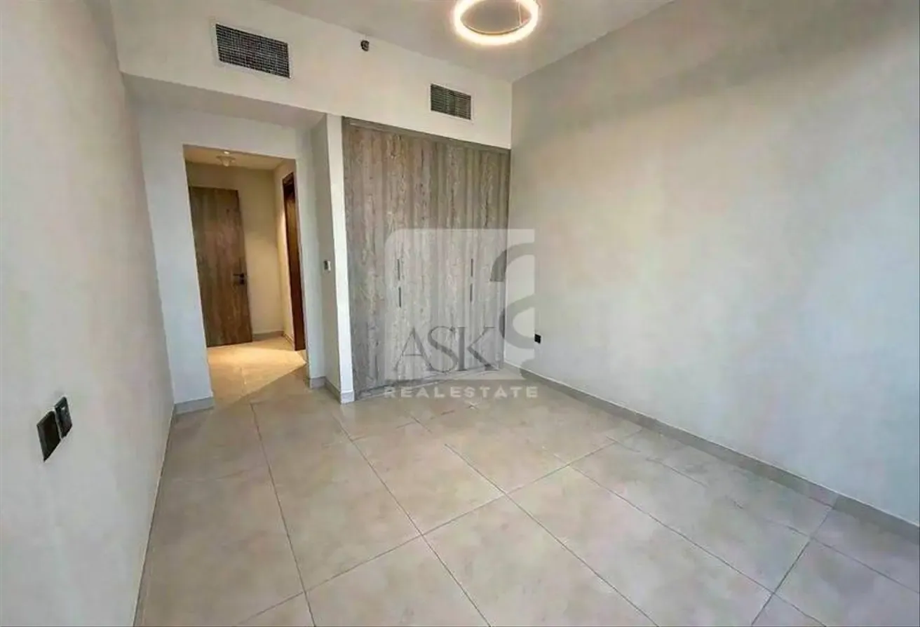 Brand New | Vacant | High Floor | Rare Huge Layout