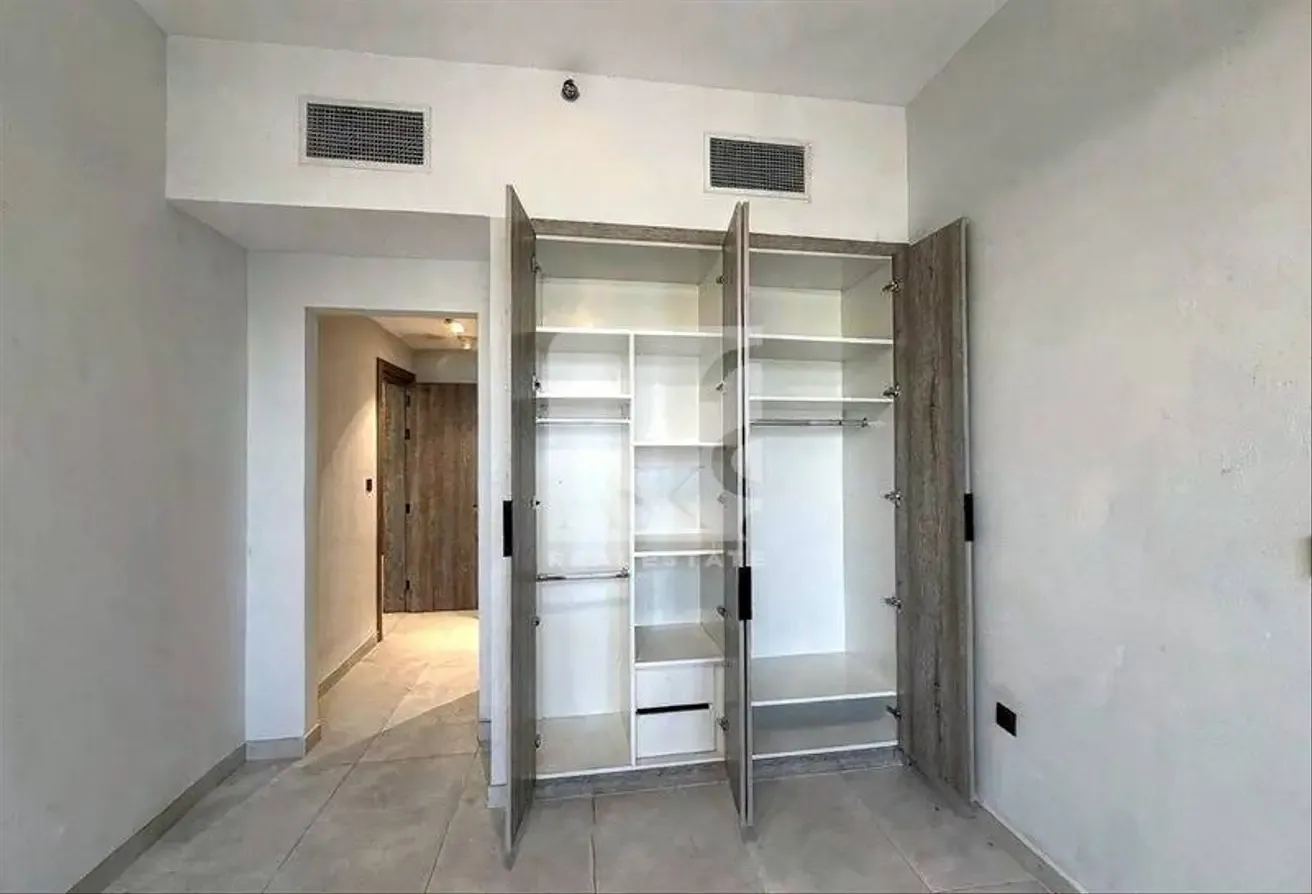 Brand New | Vacant | High Floor | Rare Huge Layout