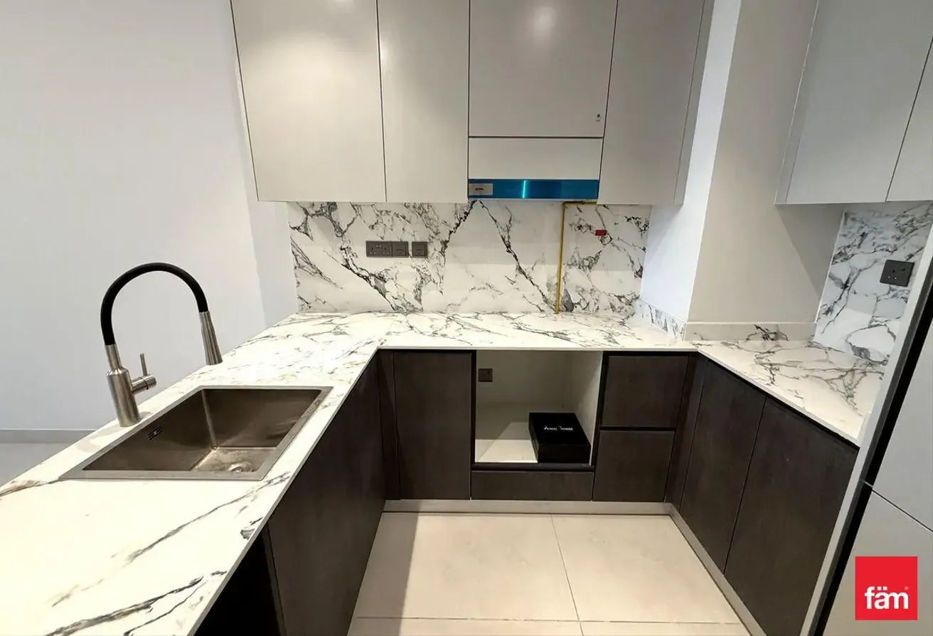 Brand New | Vacant | High Floor | Rare Huge Layout
