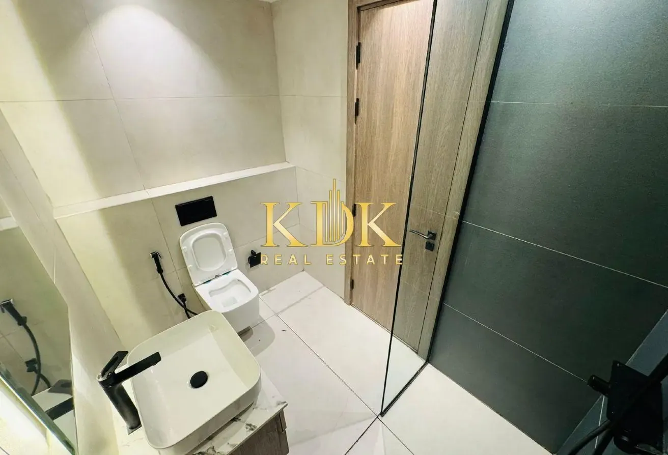 1 bed | Best Ammenities | Spacious