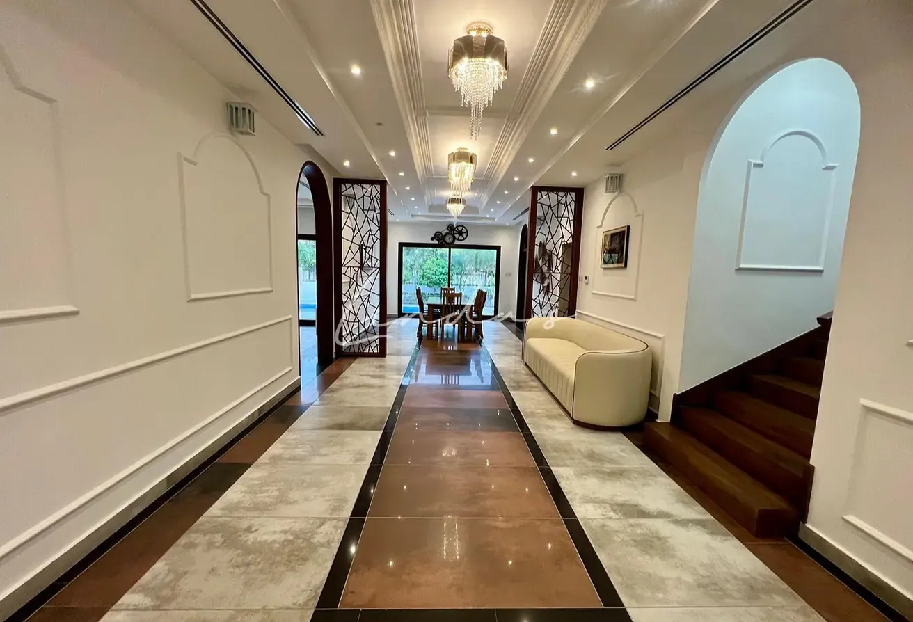 Prime location | Private Pool | Park View