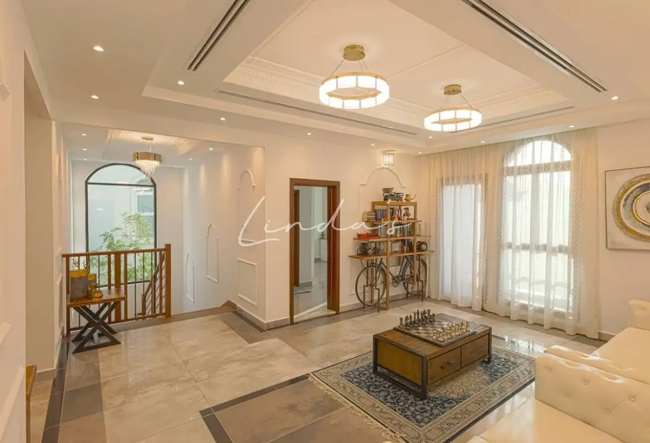 Prime location | Private Pool | Park View