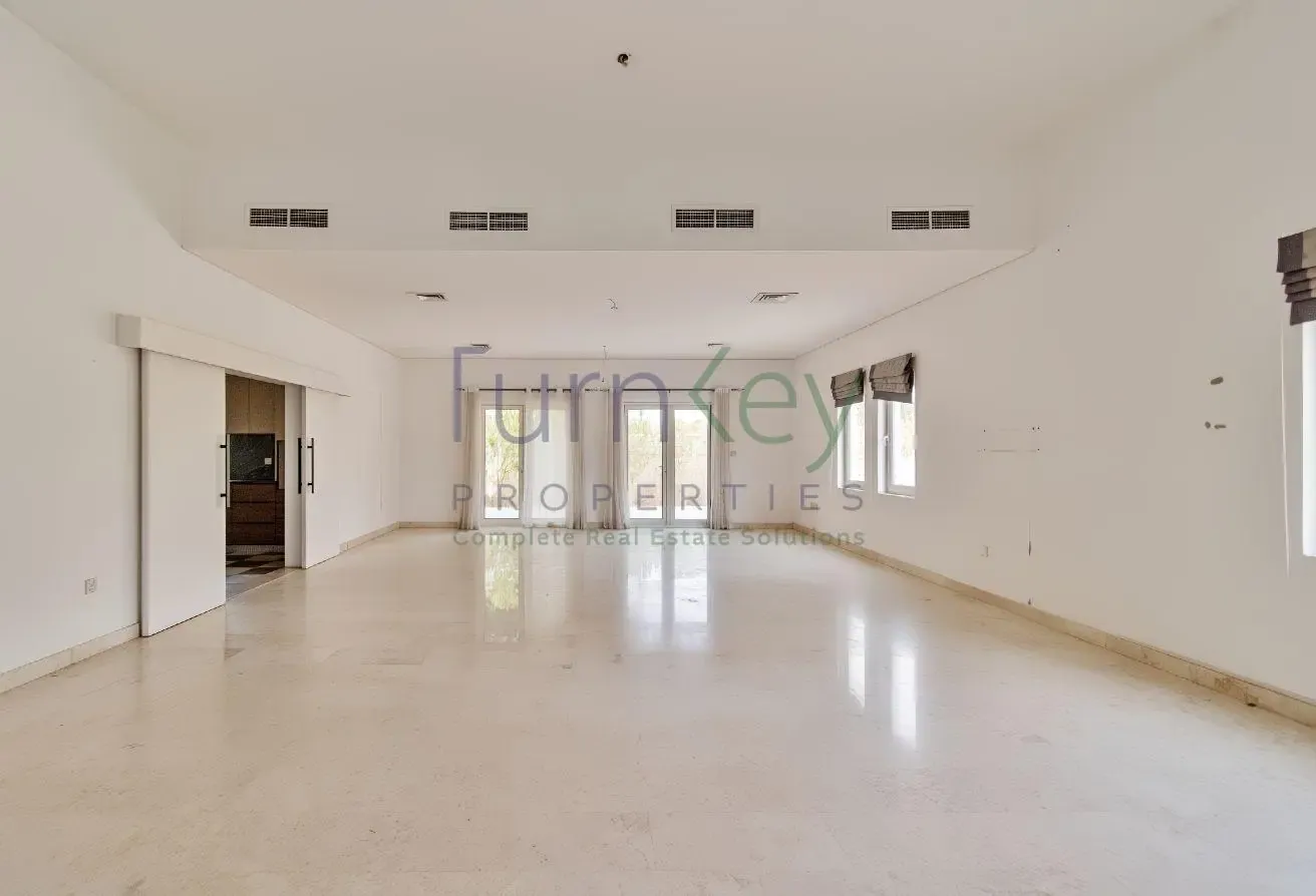 Lowest-Priced Huge Villa Plot | Best Price Deal
