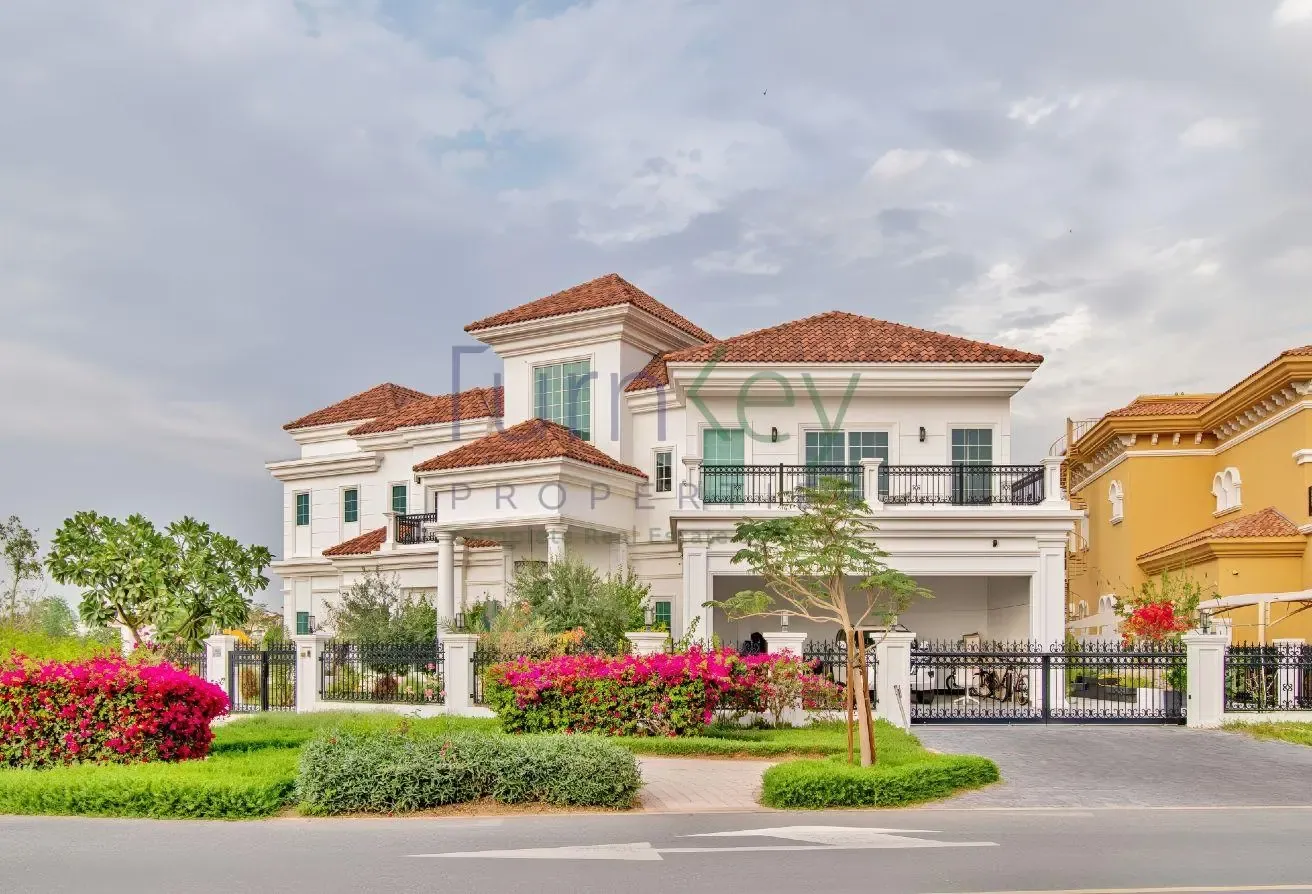 6Bed Modern Luxury |Smart Home | High-End Finishes