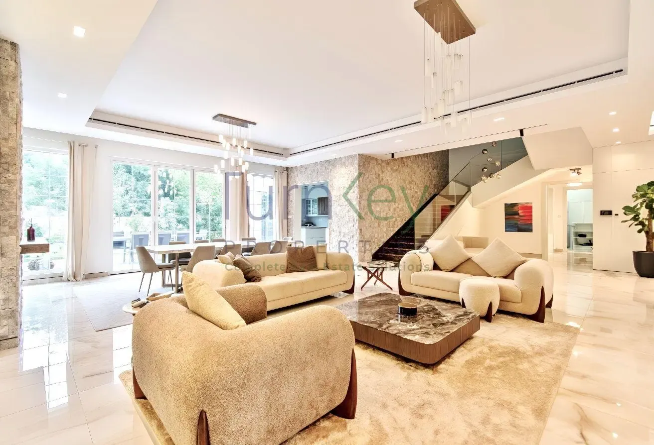 6Bed Modern Luxury |Smart Home | High-End Finishes