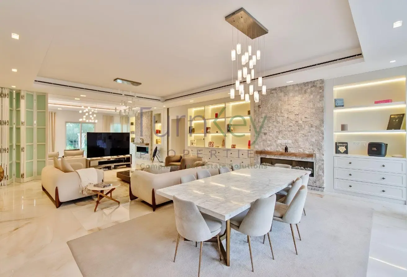 6Bed Modern Luxury |Smart Home | High-End Finishes