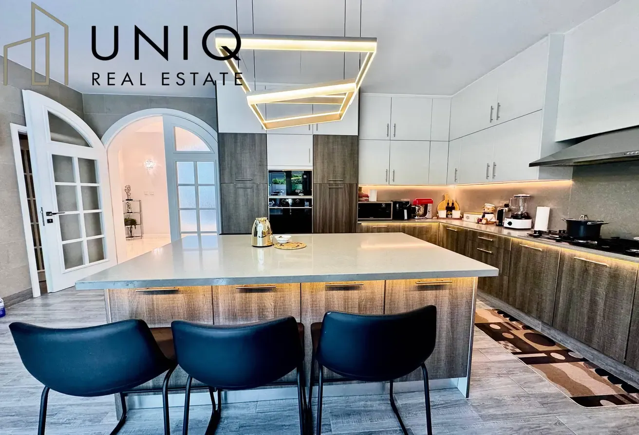 5 Bedroom | VOT | Fully Furnished | Negotiable