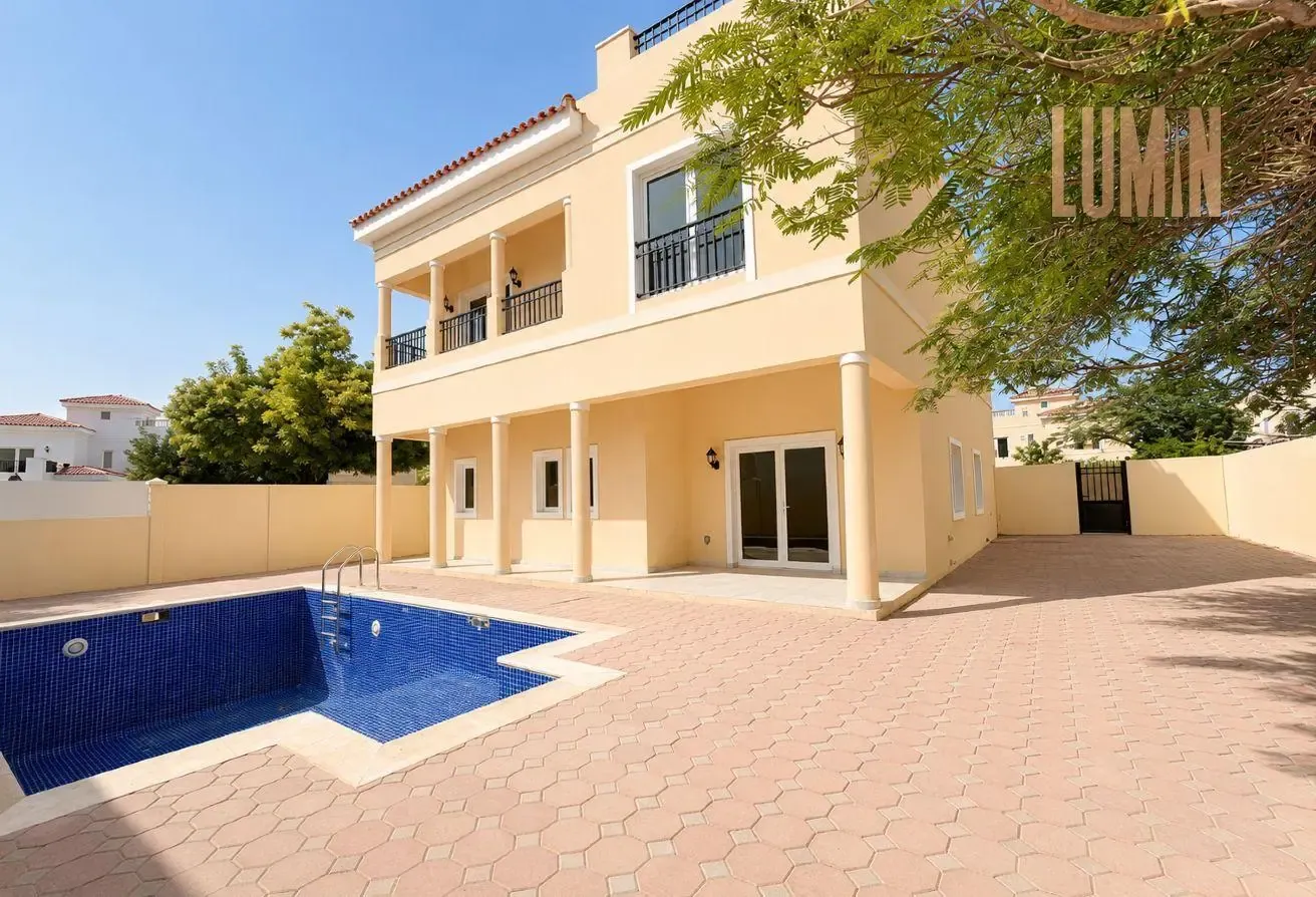 Vacant on Transfer | Corner Plot | Park Facing