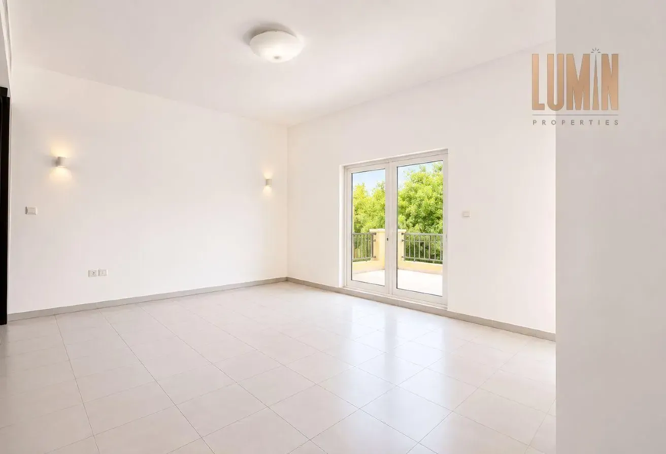 Vacant on Transfer | Corner Plot | Park Facing