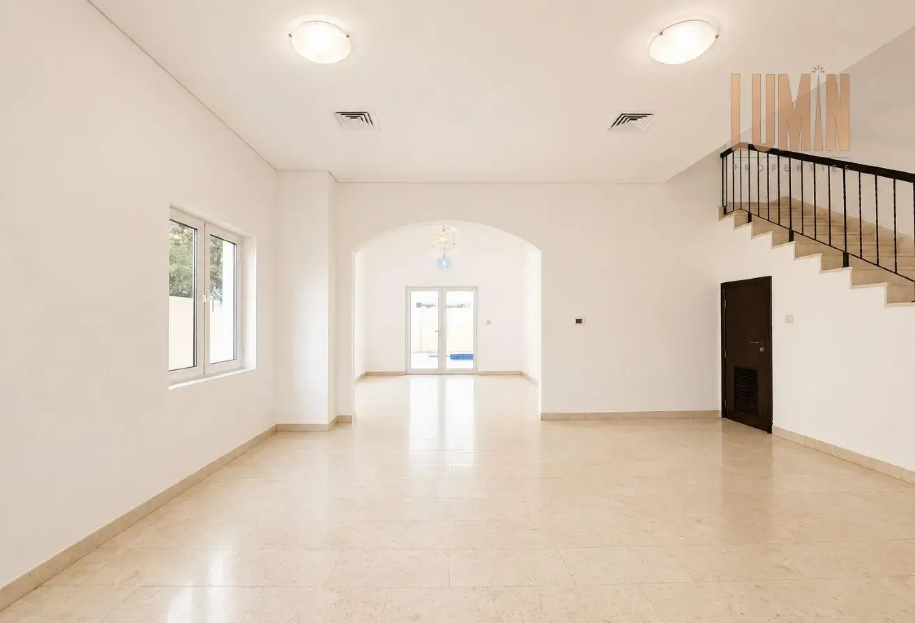 Vacant on Transfer | Corner Plot | Park Facing