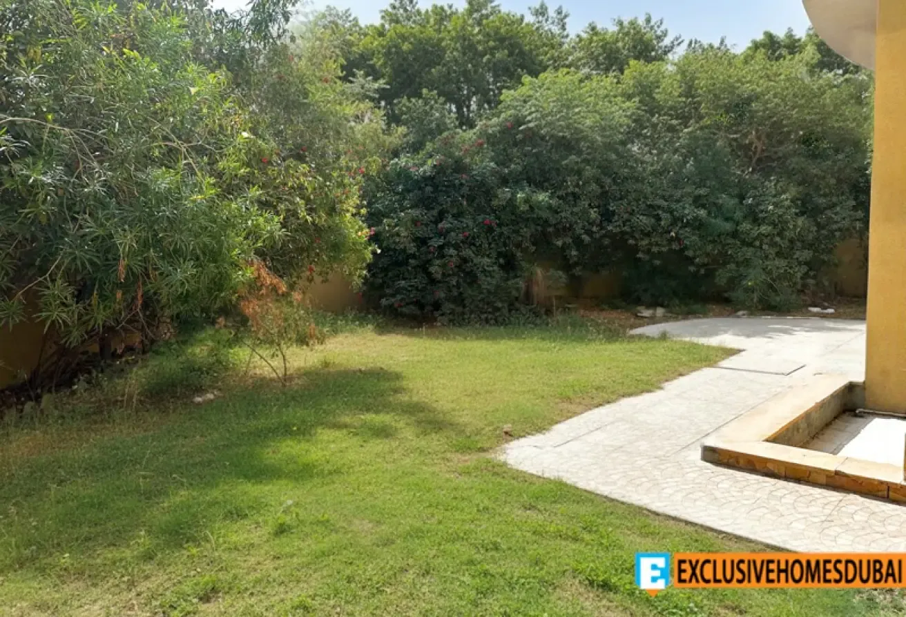 5 beds + Maid | Pool | Garden | Vastu |Vacant now