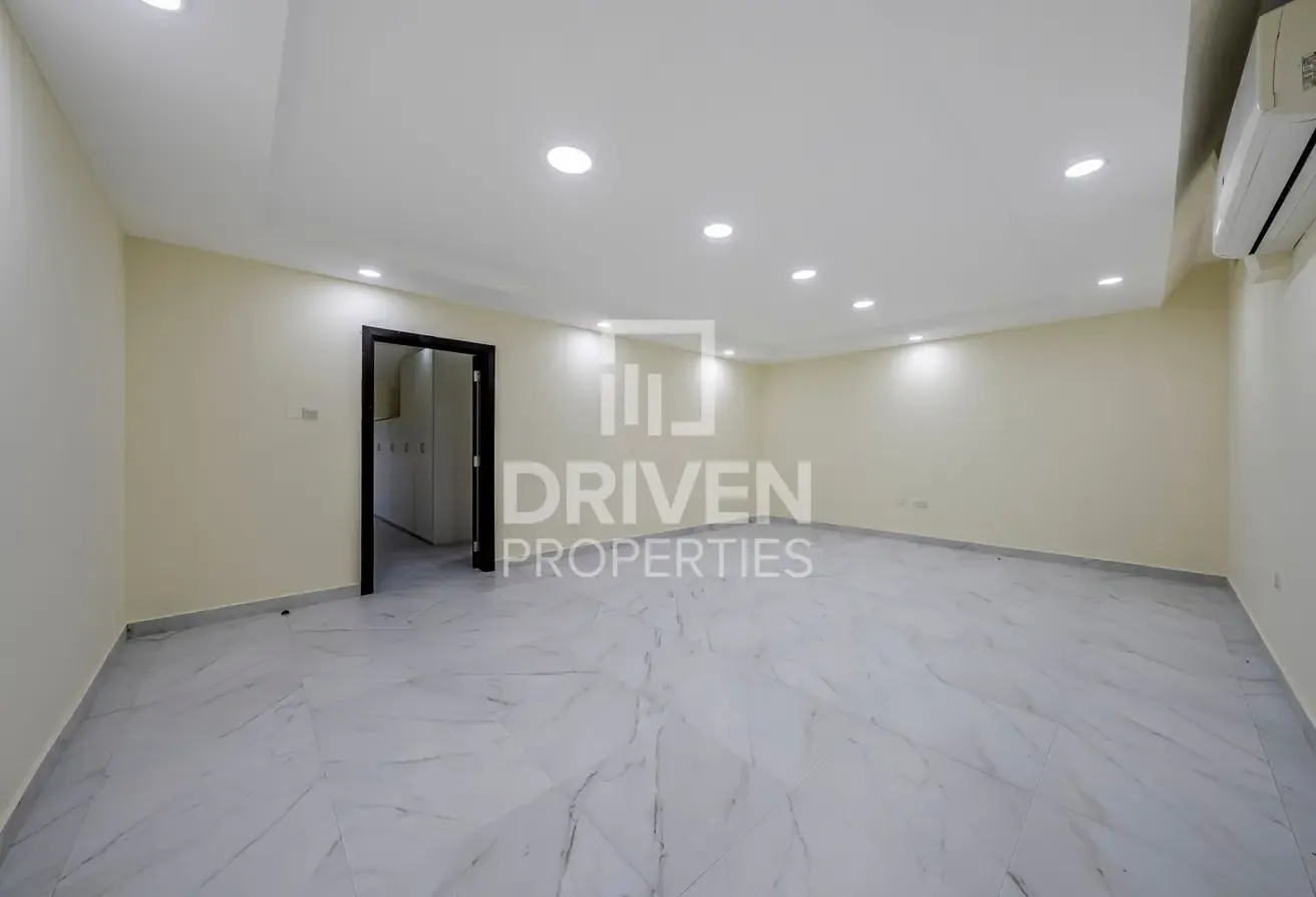 Spacious Villa | Prime Location | Community View
