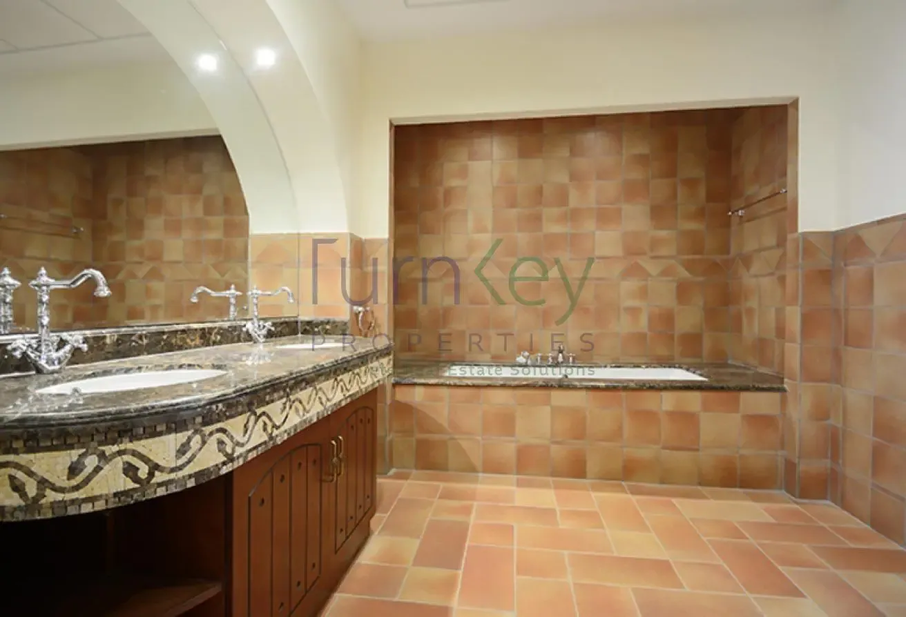 Best Priced 6 Bed plus Study | Mallorca | Big plot