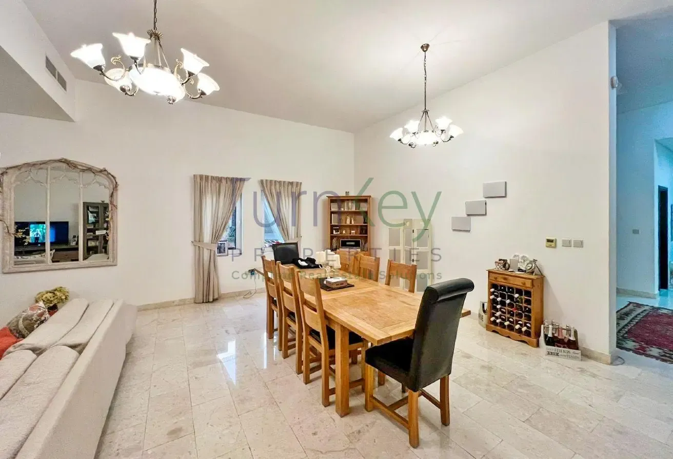 Spacious 5 Bed | Type Mazaya C1 | Prime Location