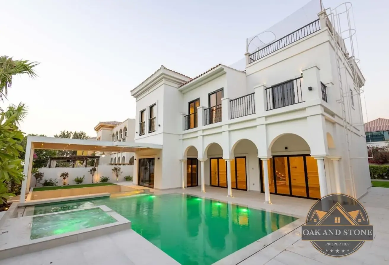 Renovated E1 | 4 bed+Study+Maids Room | Exclusive