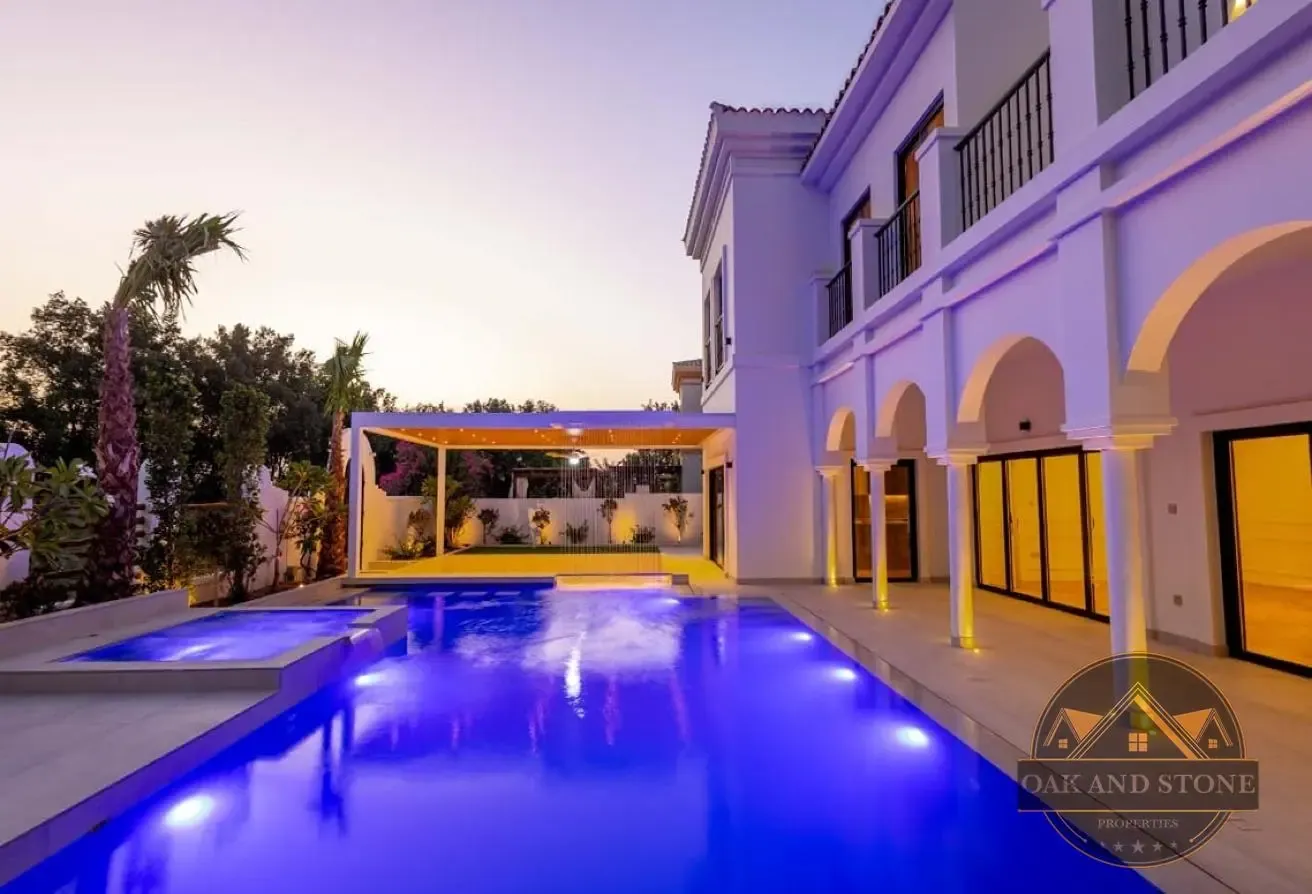 Renovated E1 | 4 bed+Study+Maids Room | Exclusive