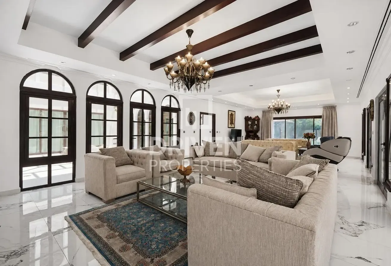 Exclusive | Biggest Plot | Prime Location