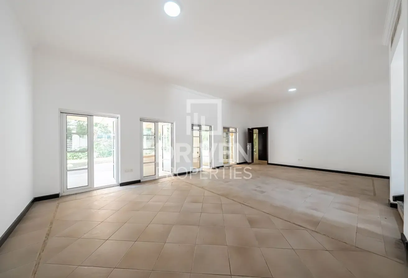 Ready to Move in | Green Belt | Sports Facility