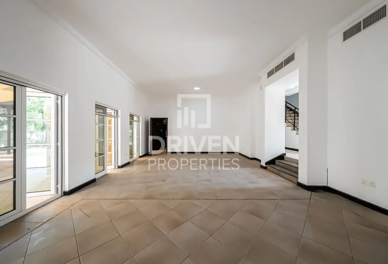 Ready to Move in | Green Belt | Sports Facility