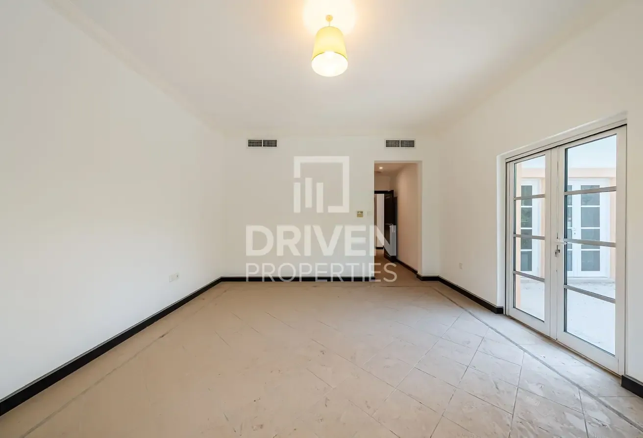 Ready to Move in | Green Belt | Sports Facility
