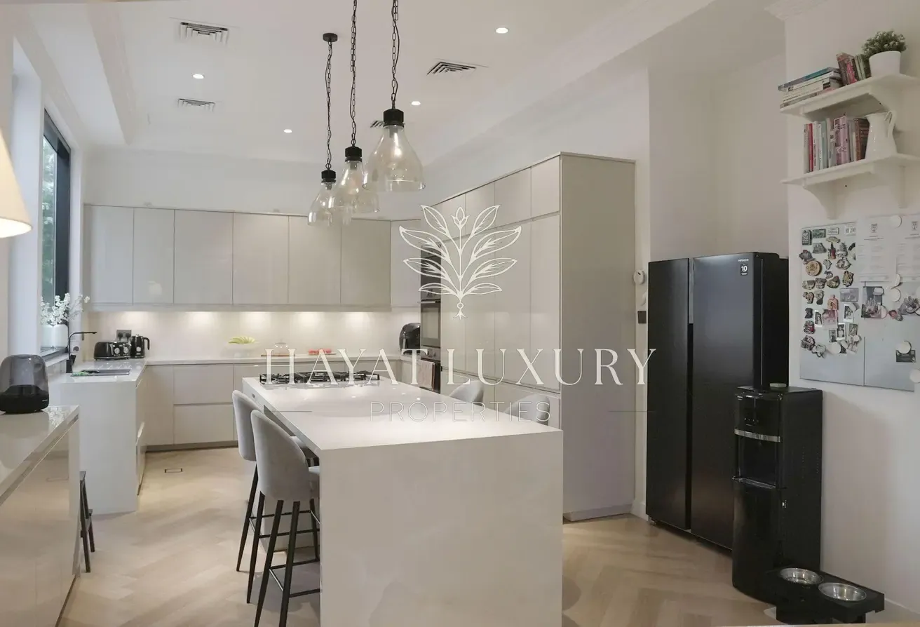 Upgraded Custom- Built | 5 Beds Ensuite + Maid | Exclusive