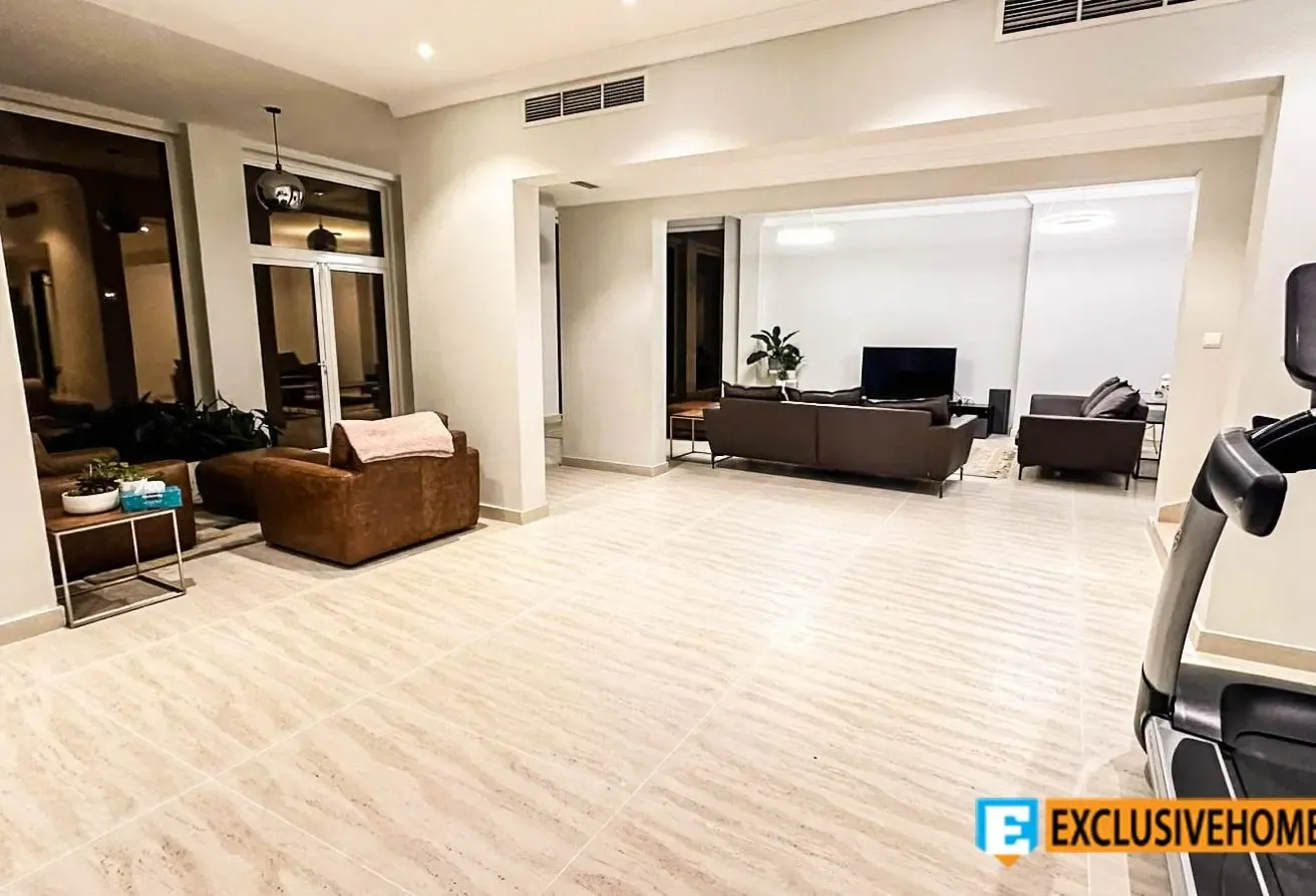 Upgraded | 5 Beds | Extended | Pool | VOT