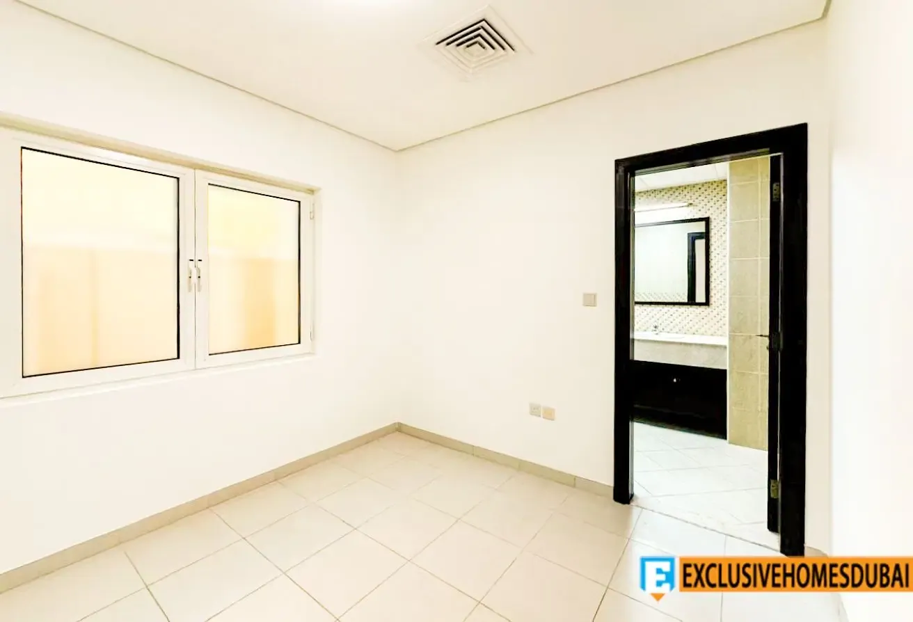 On Park | 5 beds + Maid | Pvt Pool | Vacant now