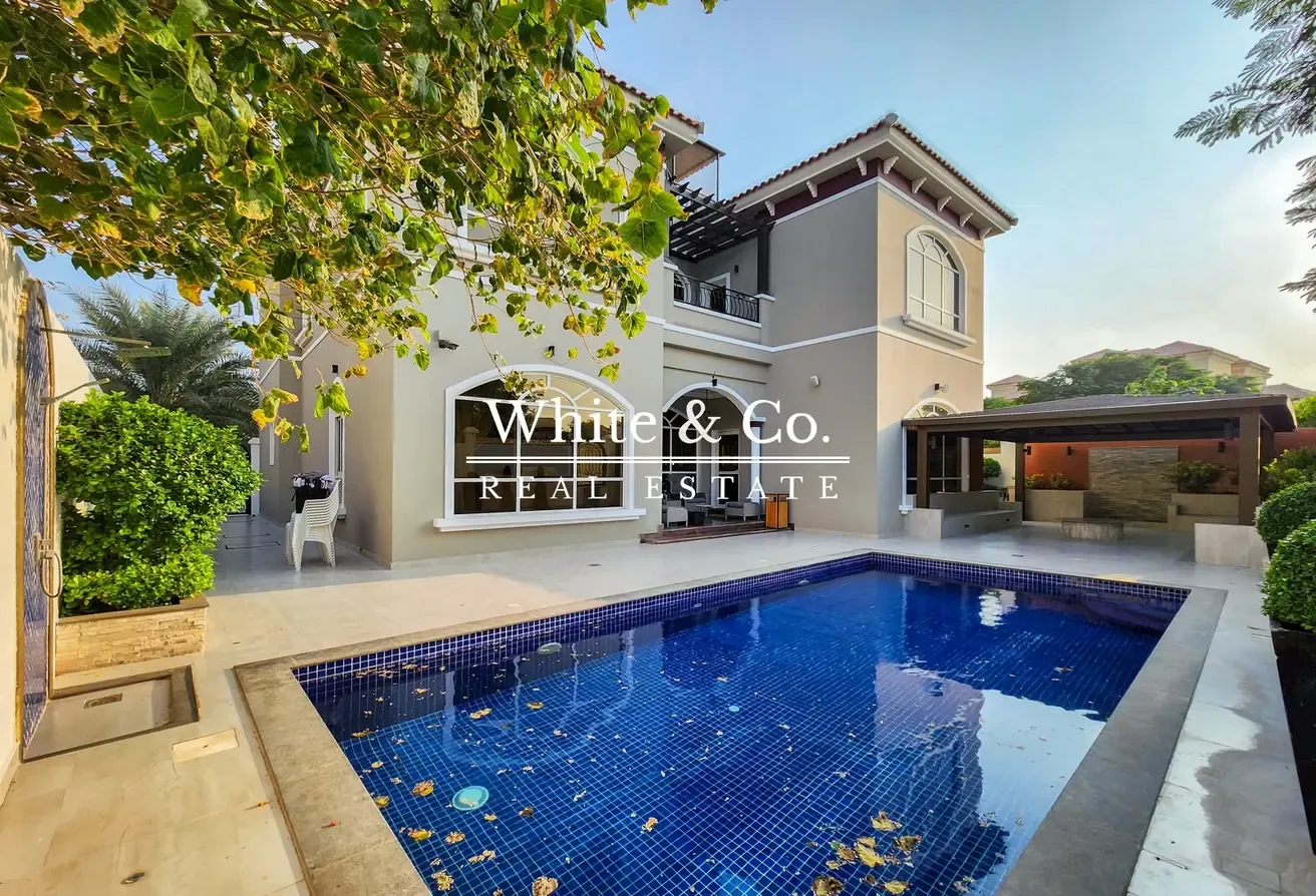 Custom Build | Corner Plot | Furnished