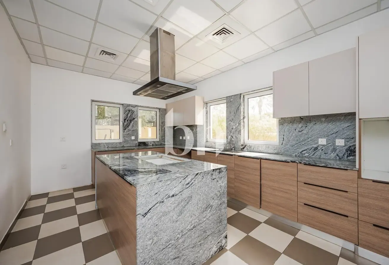5BR Villa | Private Pool | Private Garden