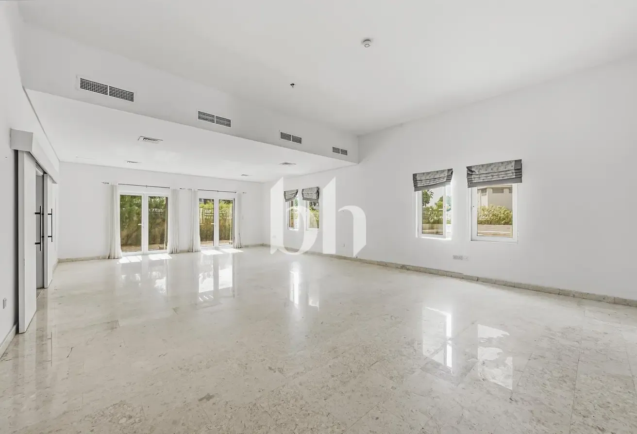 5BR Villa | Private Pool | Private Garden