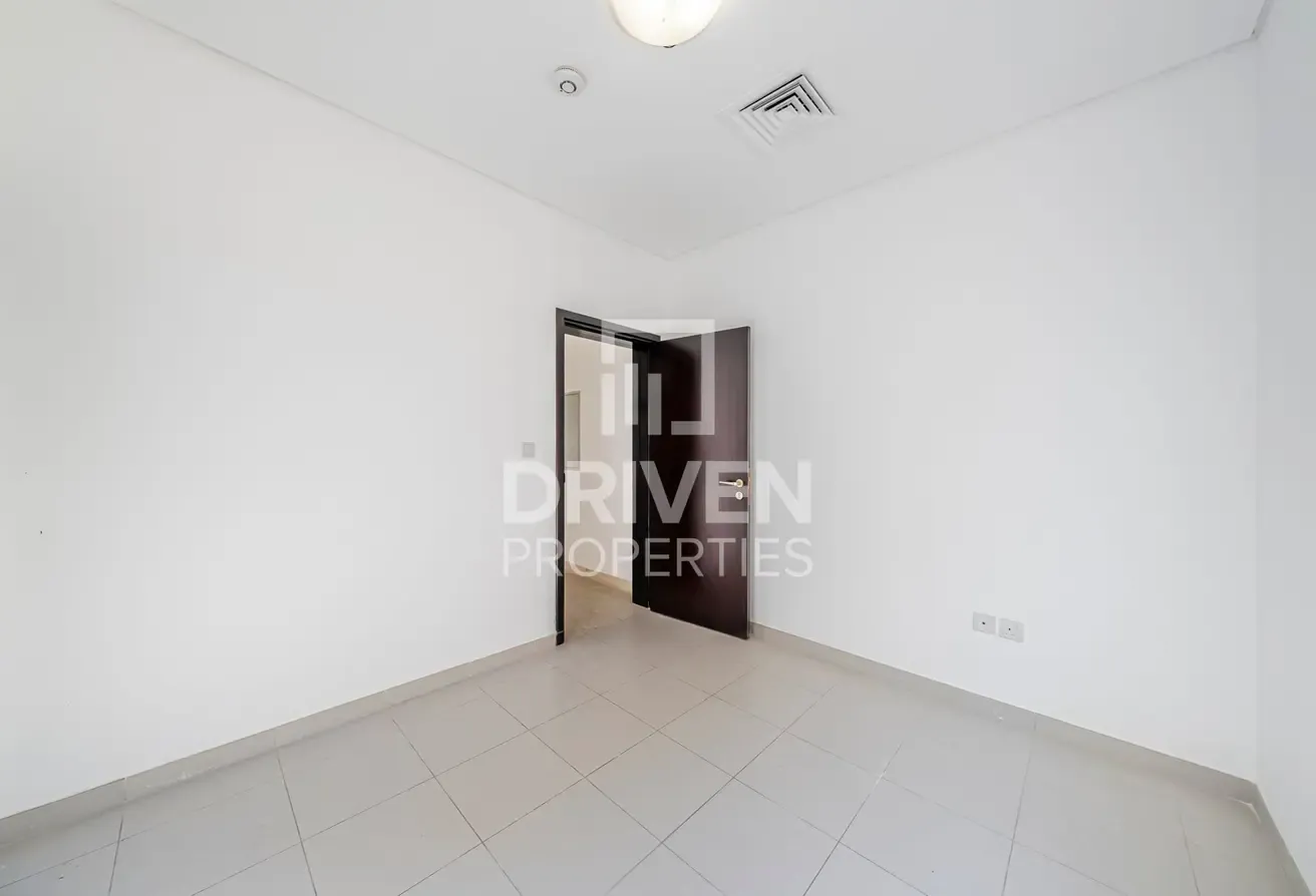 Vastu | Park Facing | Vacant | Mazaya Single Row