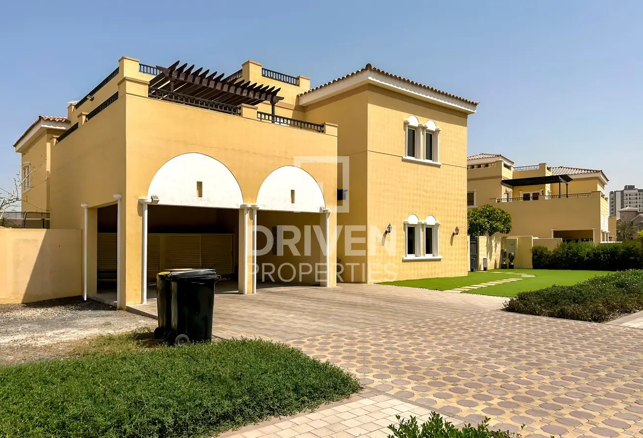 Vastu Compliant | Exclusive | Rented | Spacious