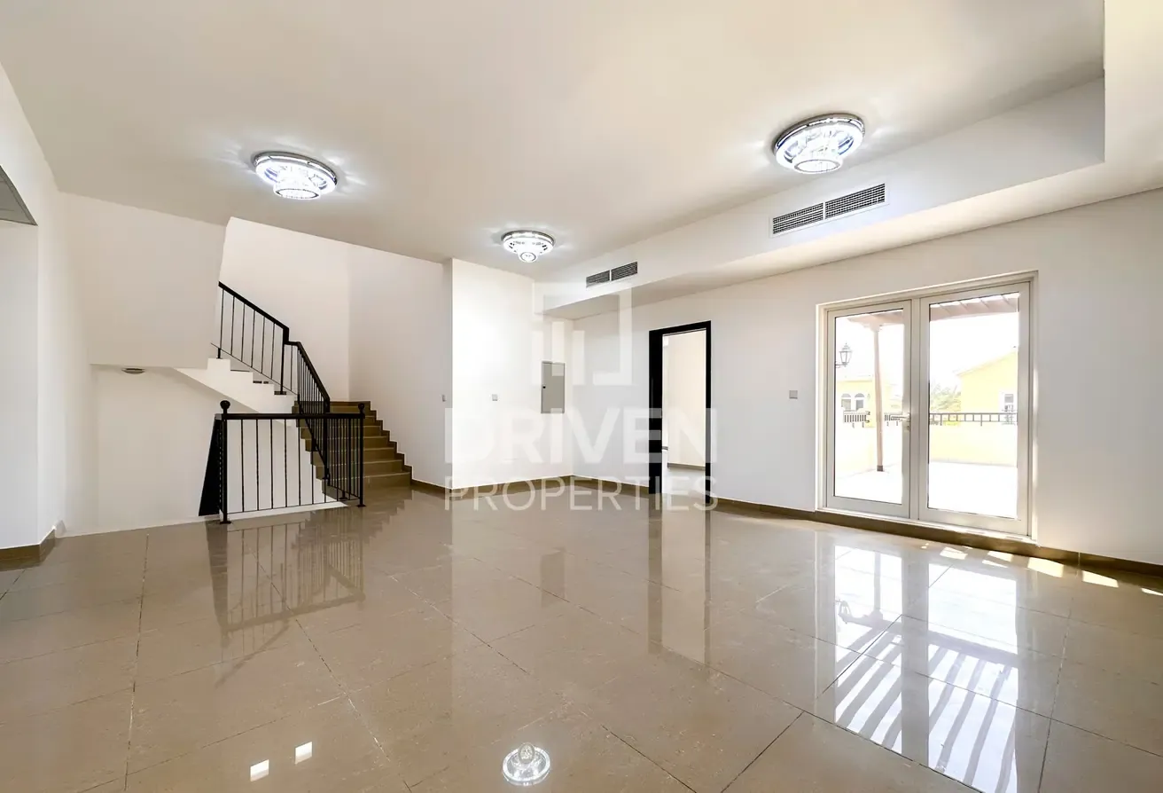 Vastu Compliant | Exclusive | Rented | Spacious