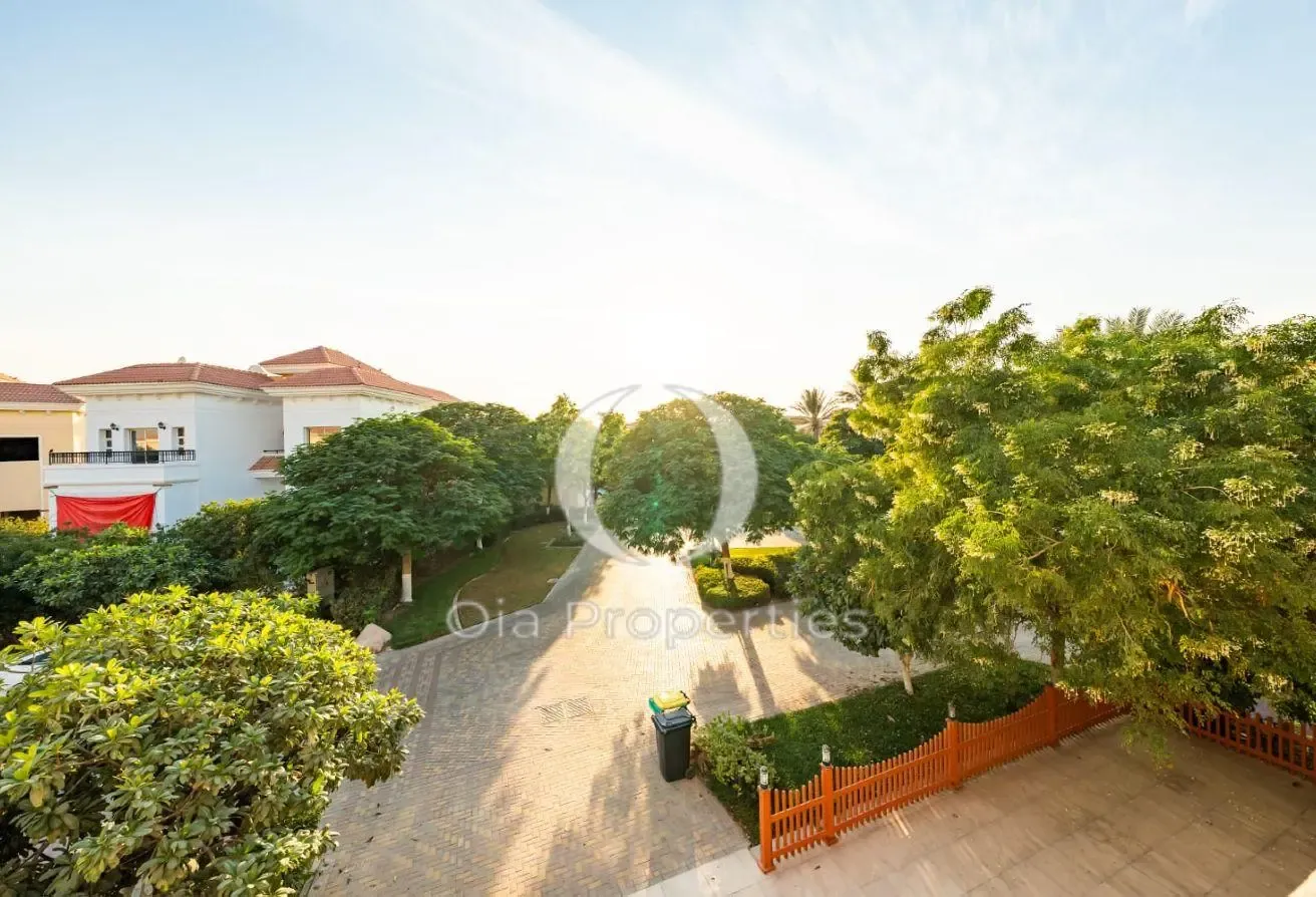Luxury 4BR Villa | Private Pool | Fully Furnished