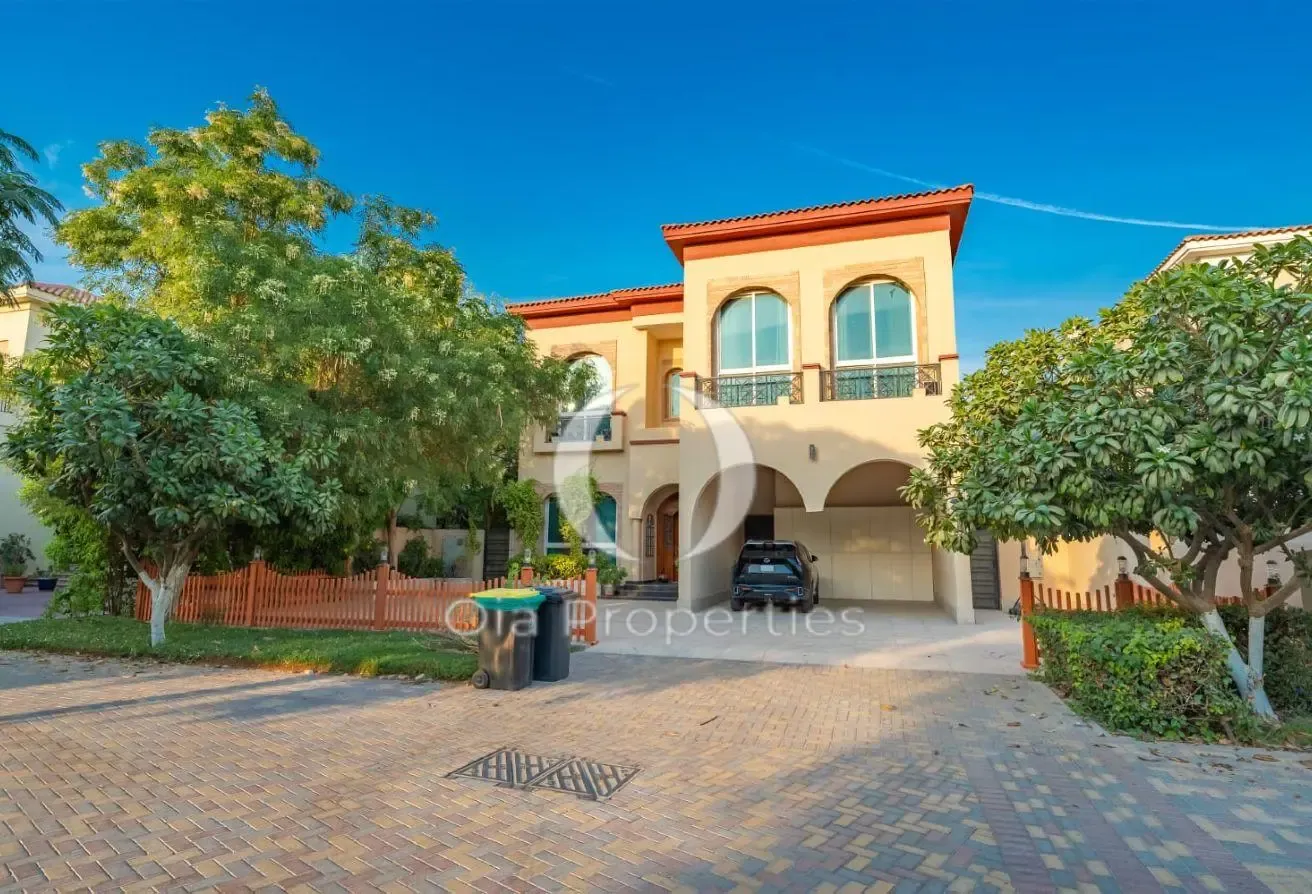 Luxury 4BR Villa | Private Pool | Fully Furnished