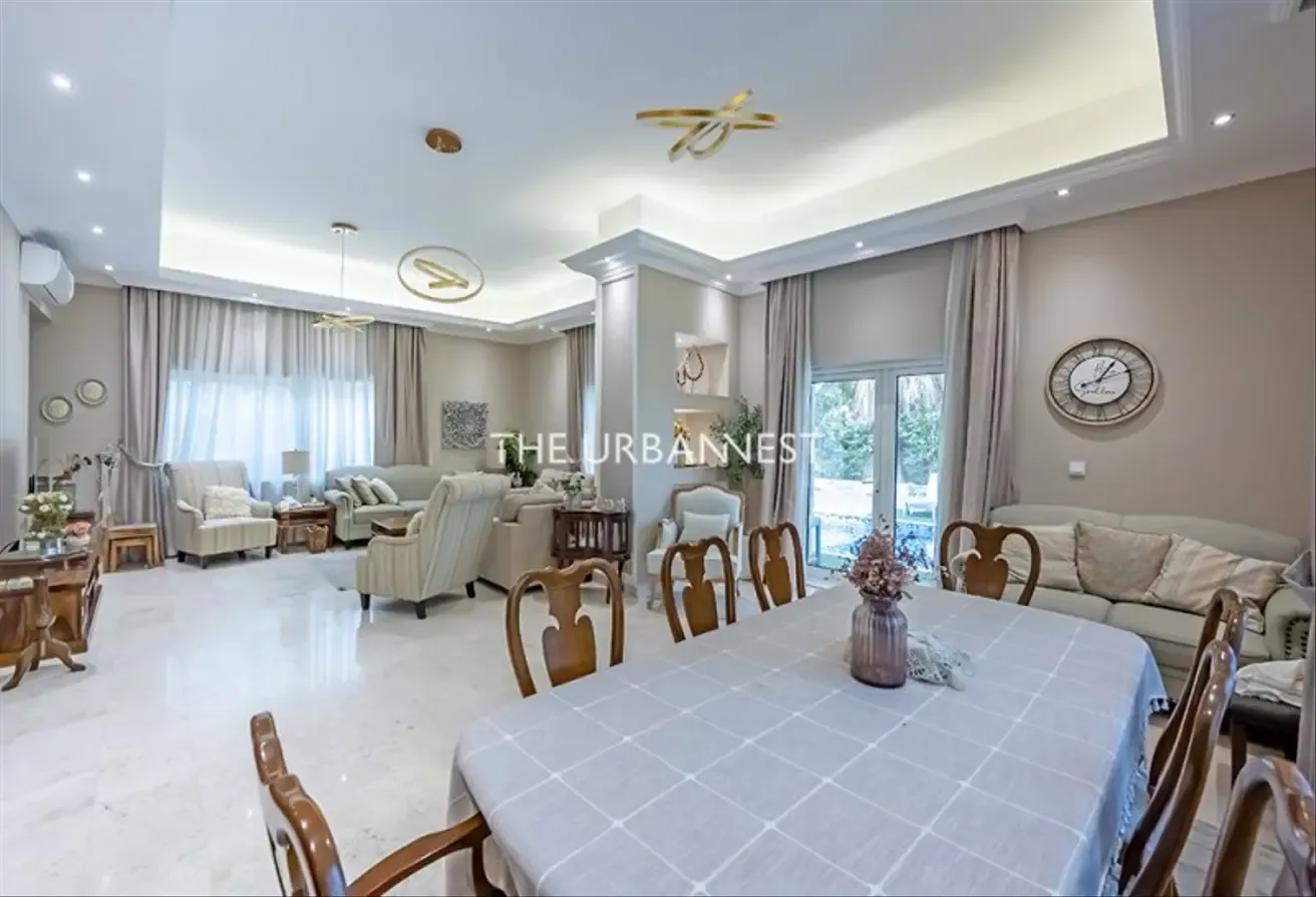 Mazaya B1 | 5 BHK with Study and Maids Room