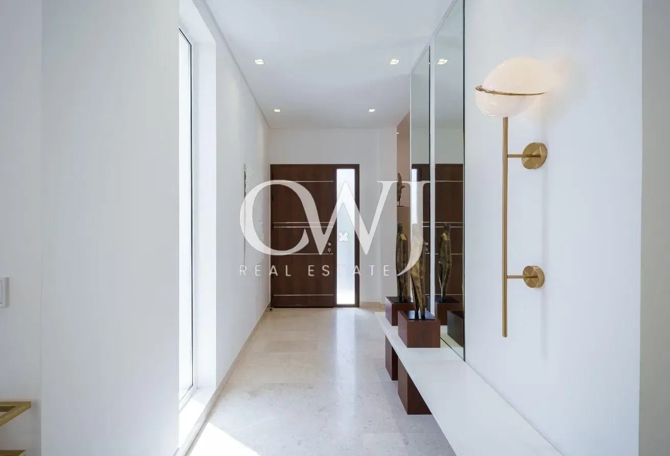 Upgraded | VOT | Single Row | Private Location