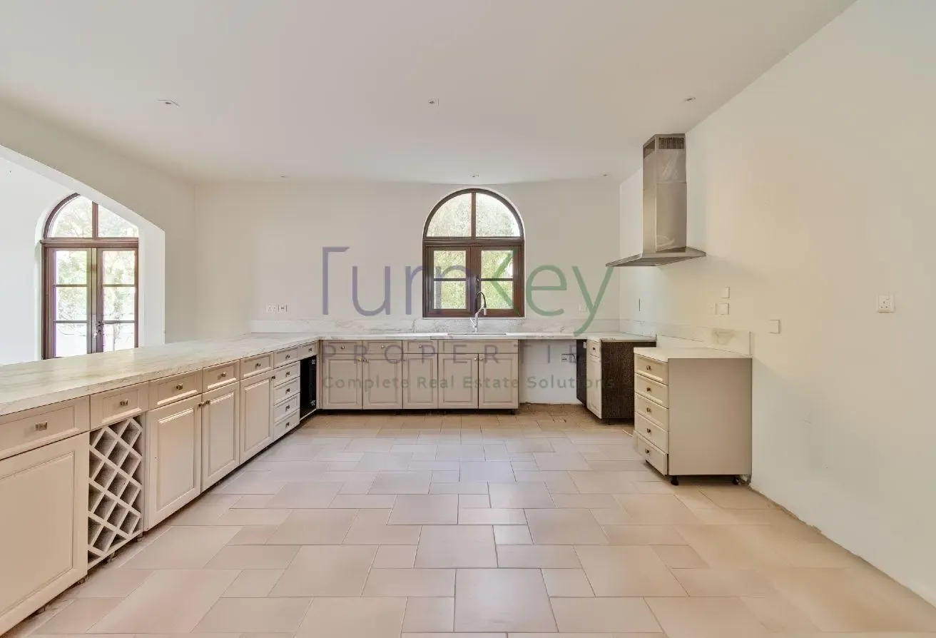 Exclusive Mallorca | 6 Bed plus Study | Huge Plot
