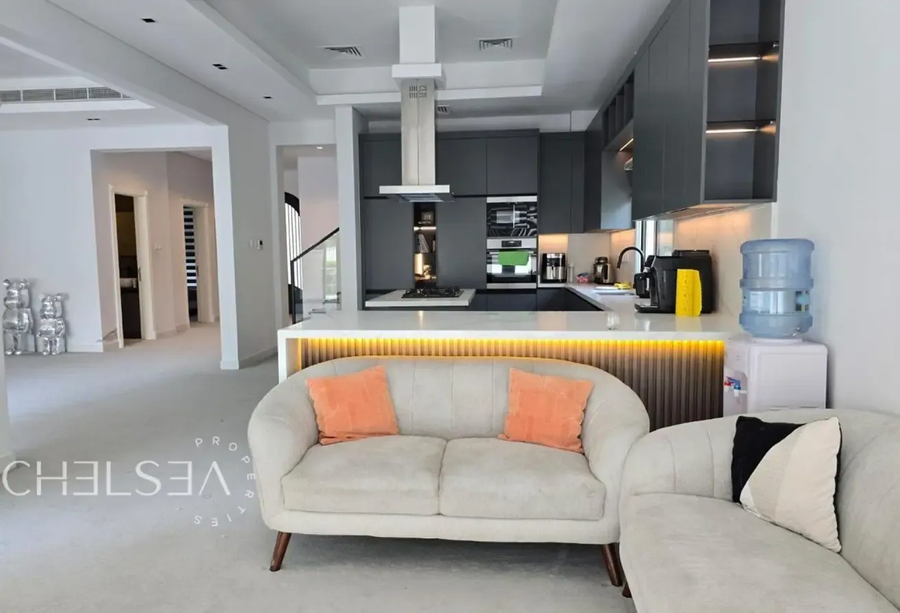 LARGE LAYOUT | FAMILY-FRIENDLY | UPGRADED