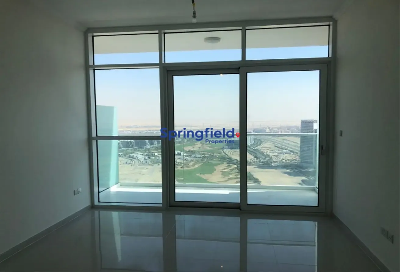 High-Floor Studio | Golf Course View | High ROI