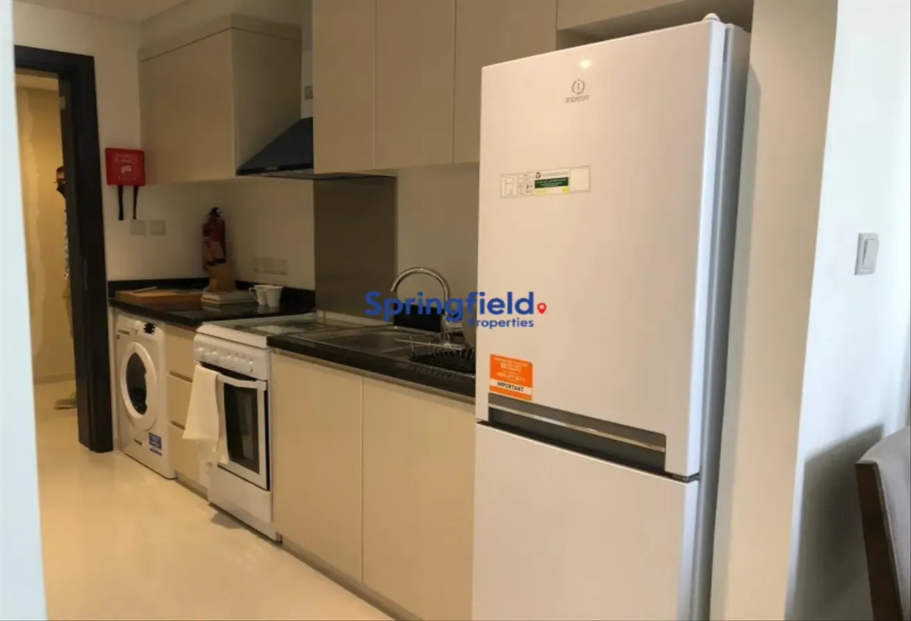 High-Floor Studio | Golf Course View | High ROI
