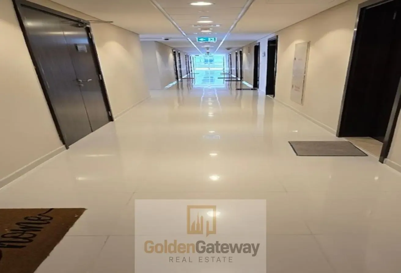Beautifully Fully Furnished |Vacant | Road view