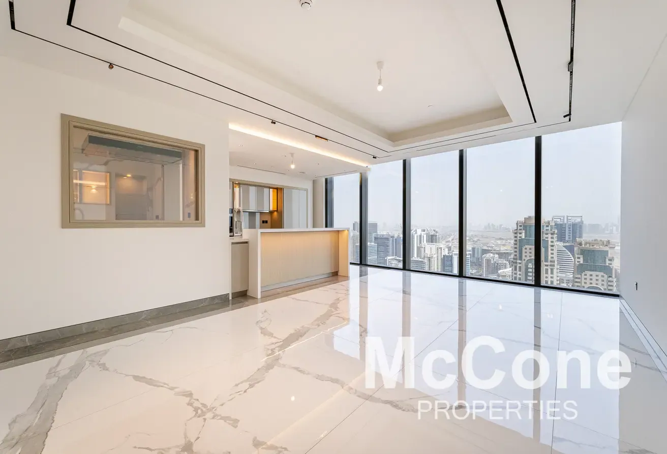 Luxury Penthouse | High Floor | Palm View Access